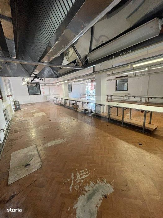 Casa cu 5 incaperi, 580mp, zona Carpati 1