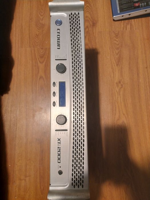 Усилитель Crown XTi 2000
Crown XTi2000 — это усилитель