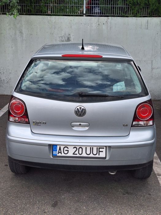 Volkswagen Polo 1.4 benzina 2007 ,preț 2800 euro