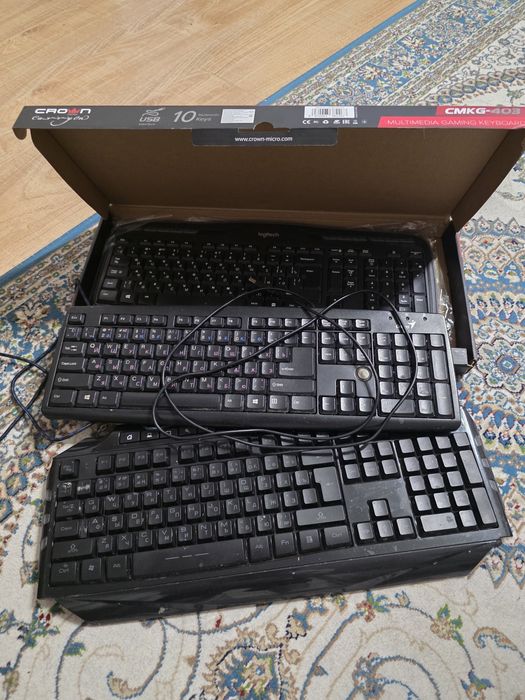 Продам клавиатуру CROWN CMKG-403