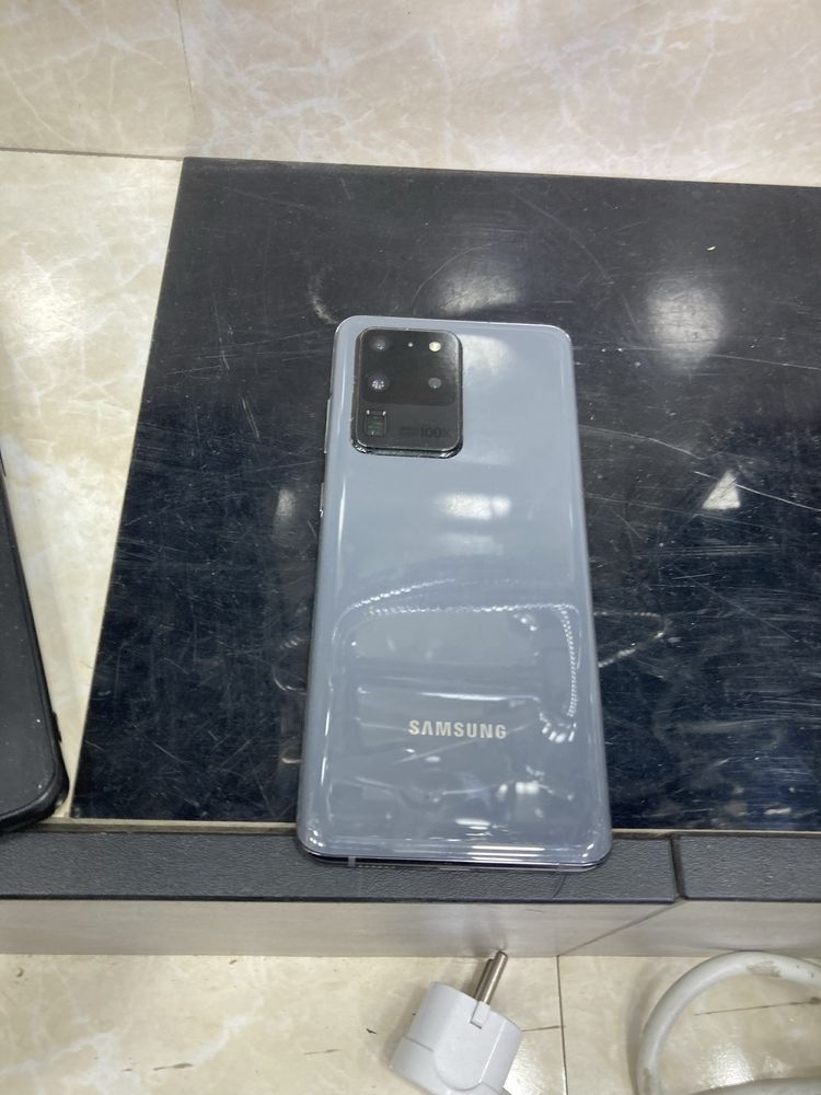 Samsung s20 Ultra ideal 256/12