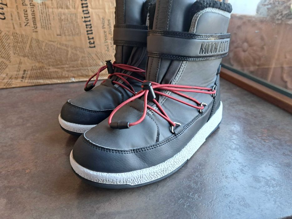дамски ботуши,зимни обувки,боти,апрески,Moon Boot номер37