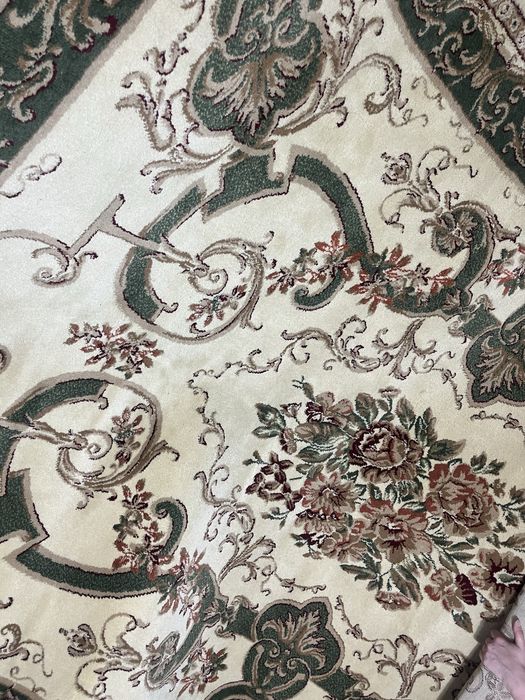 Продам ковер.