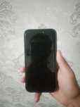 Iphone 11 telefoni sotiladi