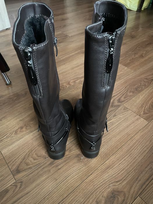Cizme cu blana 37