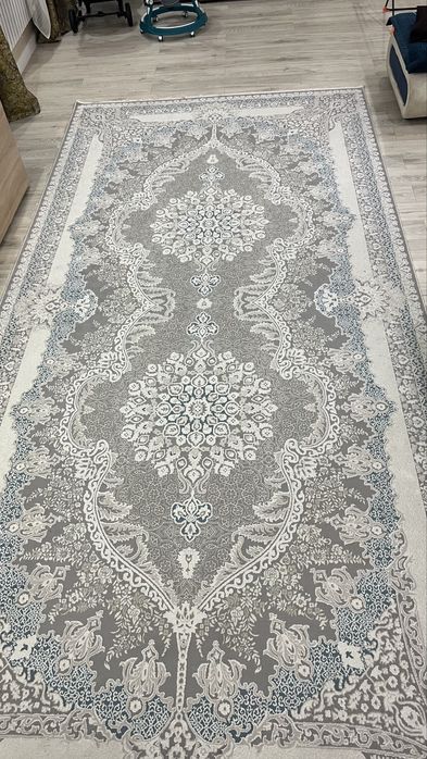 продам ковёр, размер 5х3