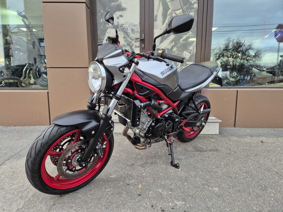 Suzuki SV 650 ABS 5.834 KM ~ Garantie ~ Rate directe fara DOBANDA ~