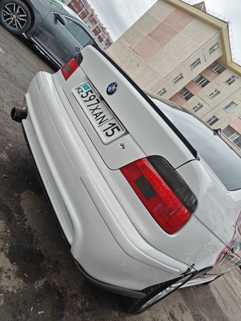 Продам BMW 525 e39