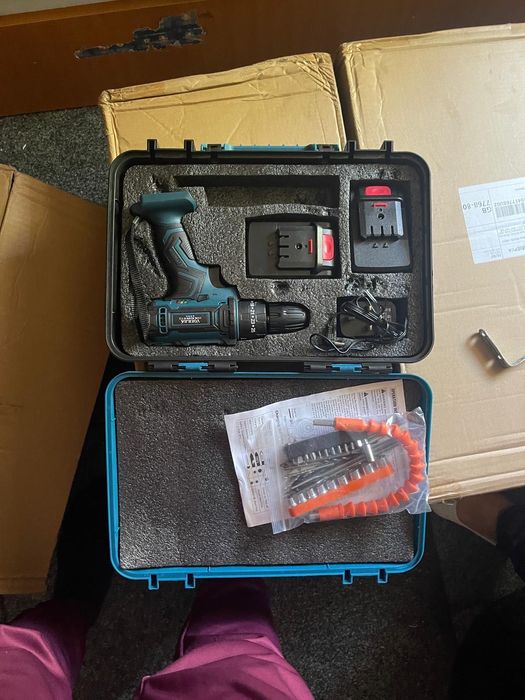 Mașină de înșurubat și găurit Voerjia