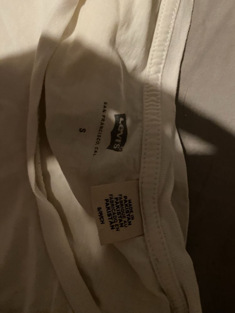 Черна и бяла тениска Levi’s