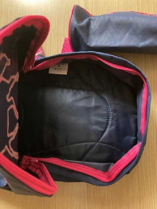 Детска раница и несесер с конче Milky X Kiss, нови