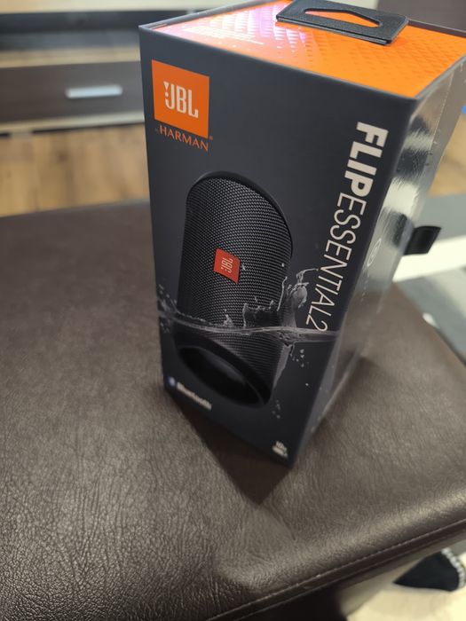 Тонколона JBL Flip Essential 2