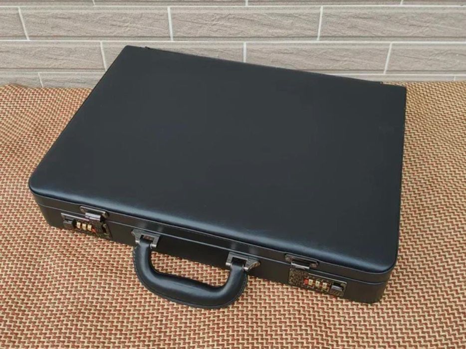 Дипломат Кейс кожаный