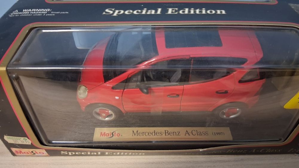 Mercedes-benz A class 1:18 Maisto