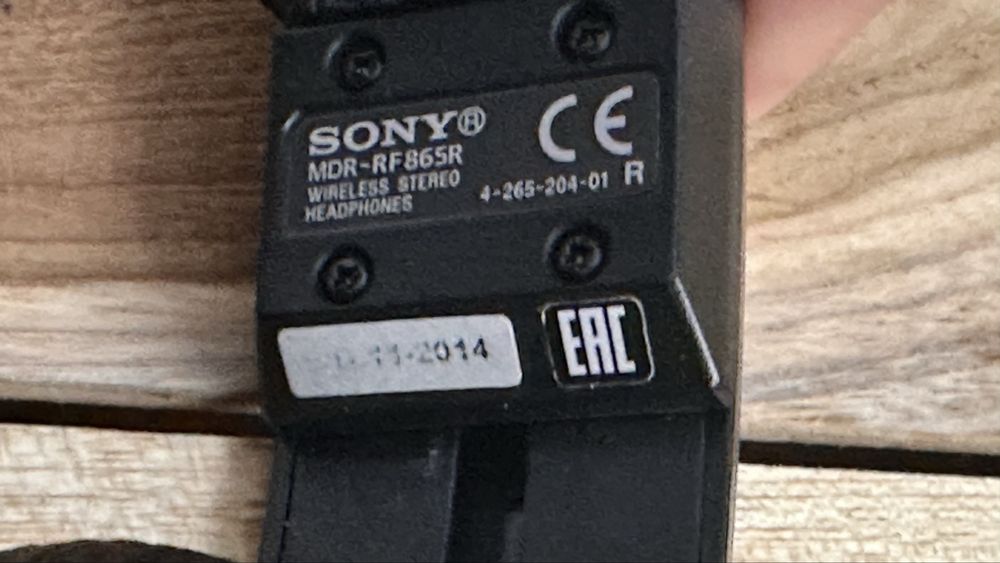 SONY wireless MDR-RF865r
