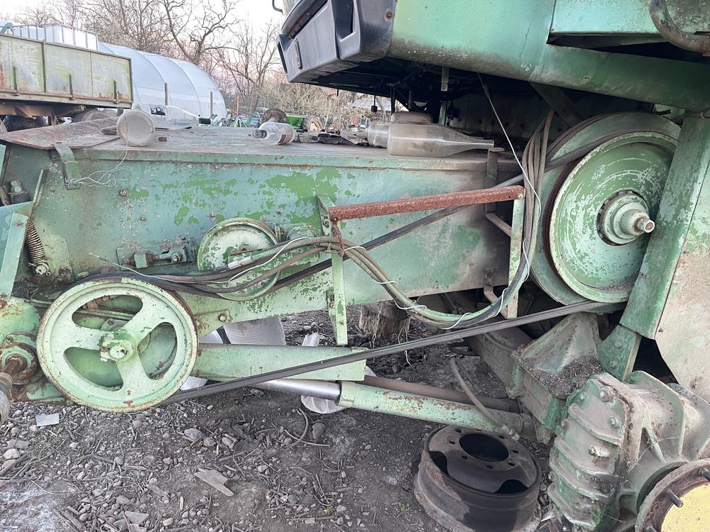 Dezmembrez combina john deere 1188 hydro 4