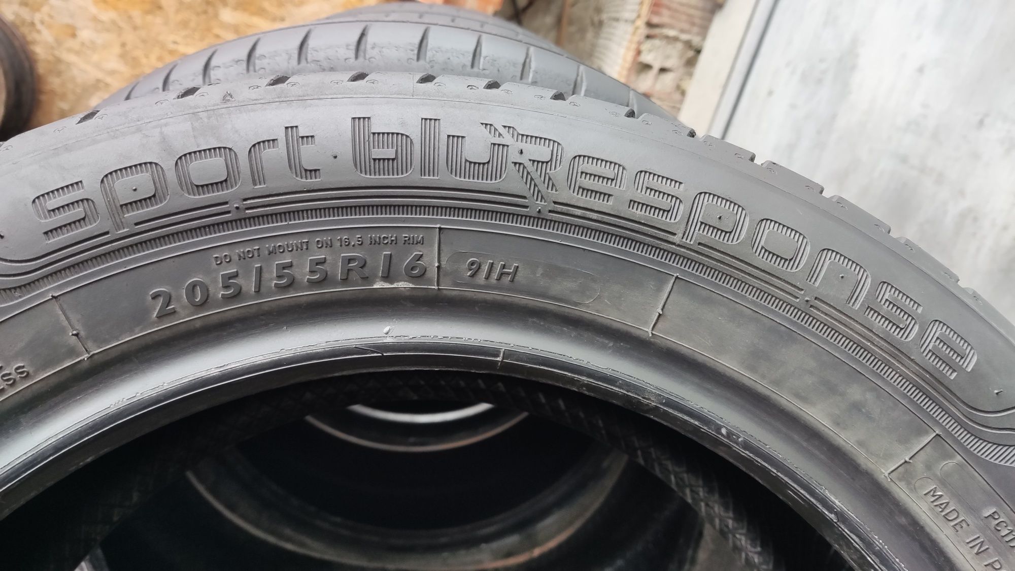 4бр летни гуми 205/55/16 Dunlop Sport BlueResponce
dot17
6.9mm грайфер