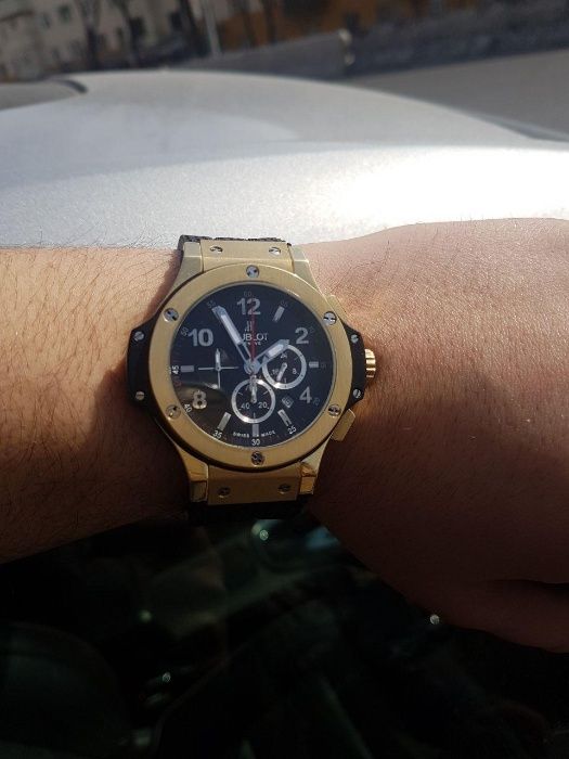 Продаю дорогие золотые часы HUBLOT