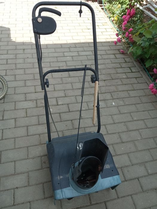 Masina electrica freza de dazepezit asgatec sf1600