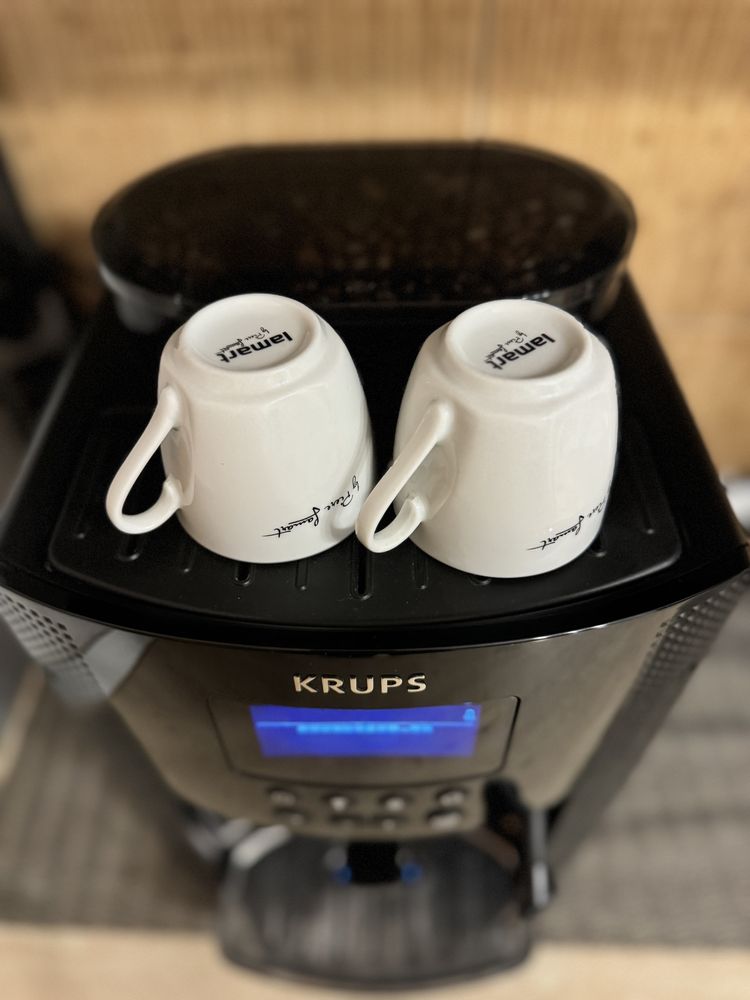 Espressor automat Krups Essential EA81P070