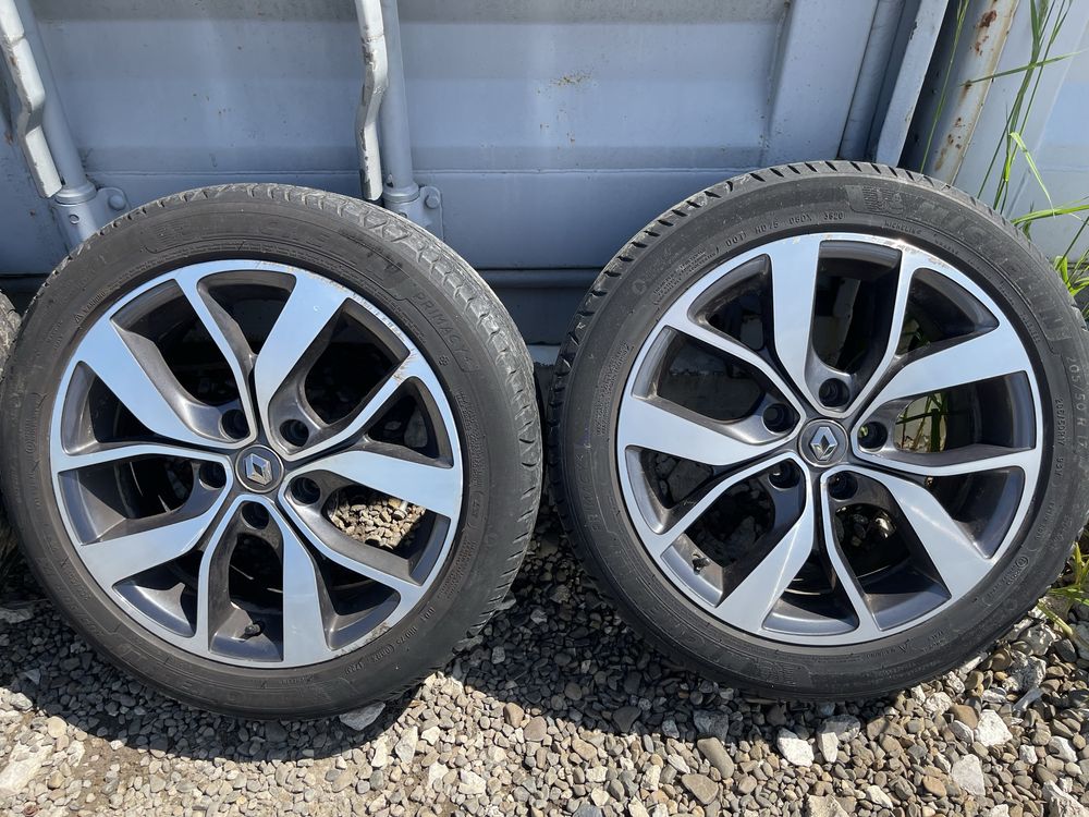 Jante Renault 5x114,3 R17 205/50 cu anvelope de vara Michelin