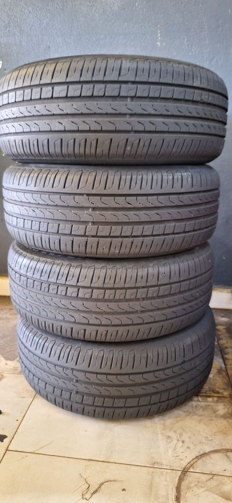 215 55 r17 vara 450 lei/set