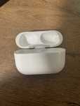 AirPods case 1 generation