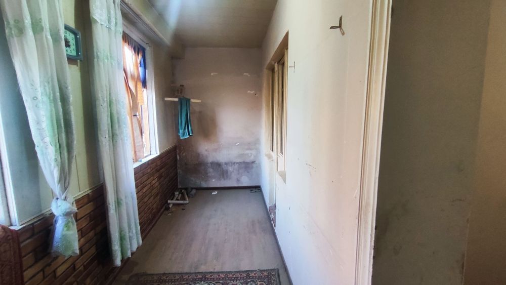 2 хонали 3 каватда жойлашган квартира тезда сотилади