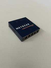 Switch Gigabit cu 5 porturi  NETGEAR