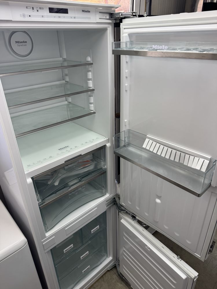 Miele Хладилник за вграждане А++ No frost Germany Гаранция