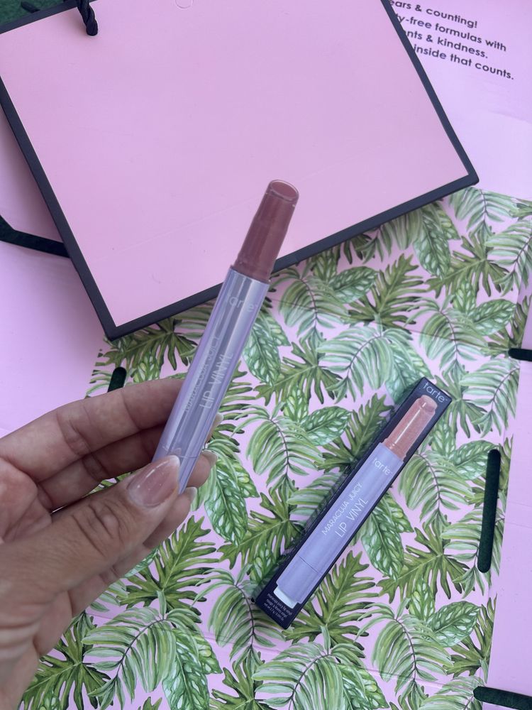 Промо Tarte maracuja juicy lip plump нови оригинални гланцове обем