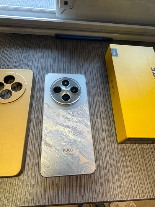 Гаранционен! Poco c75