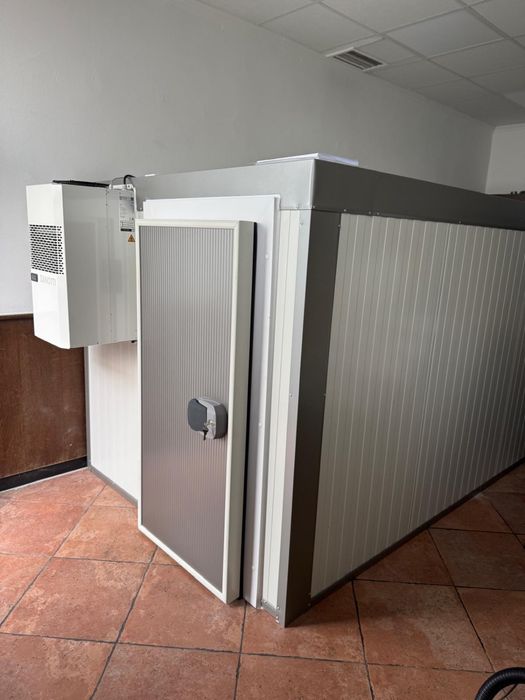 Cameră refrigerare
