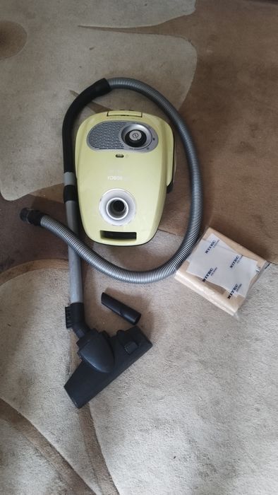 Прахосмукачка BOSCH