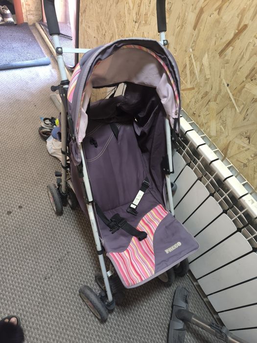 Отдам за шоколадку коляску детскую