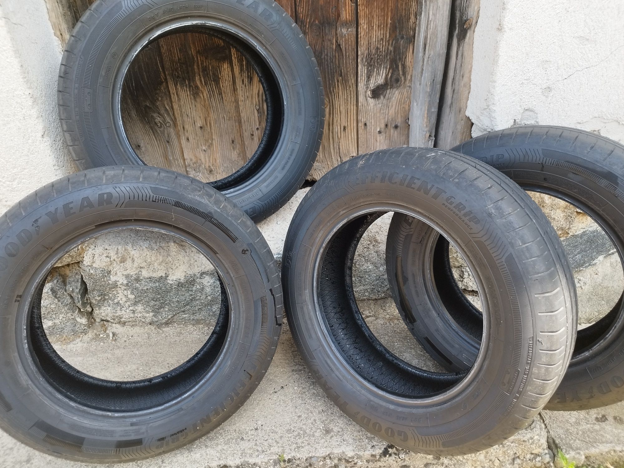 Летни гуми 185/65/15 Goodyear DOT0222