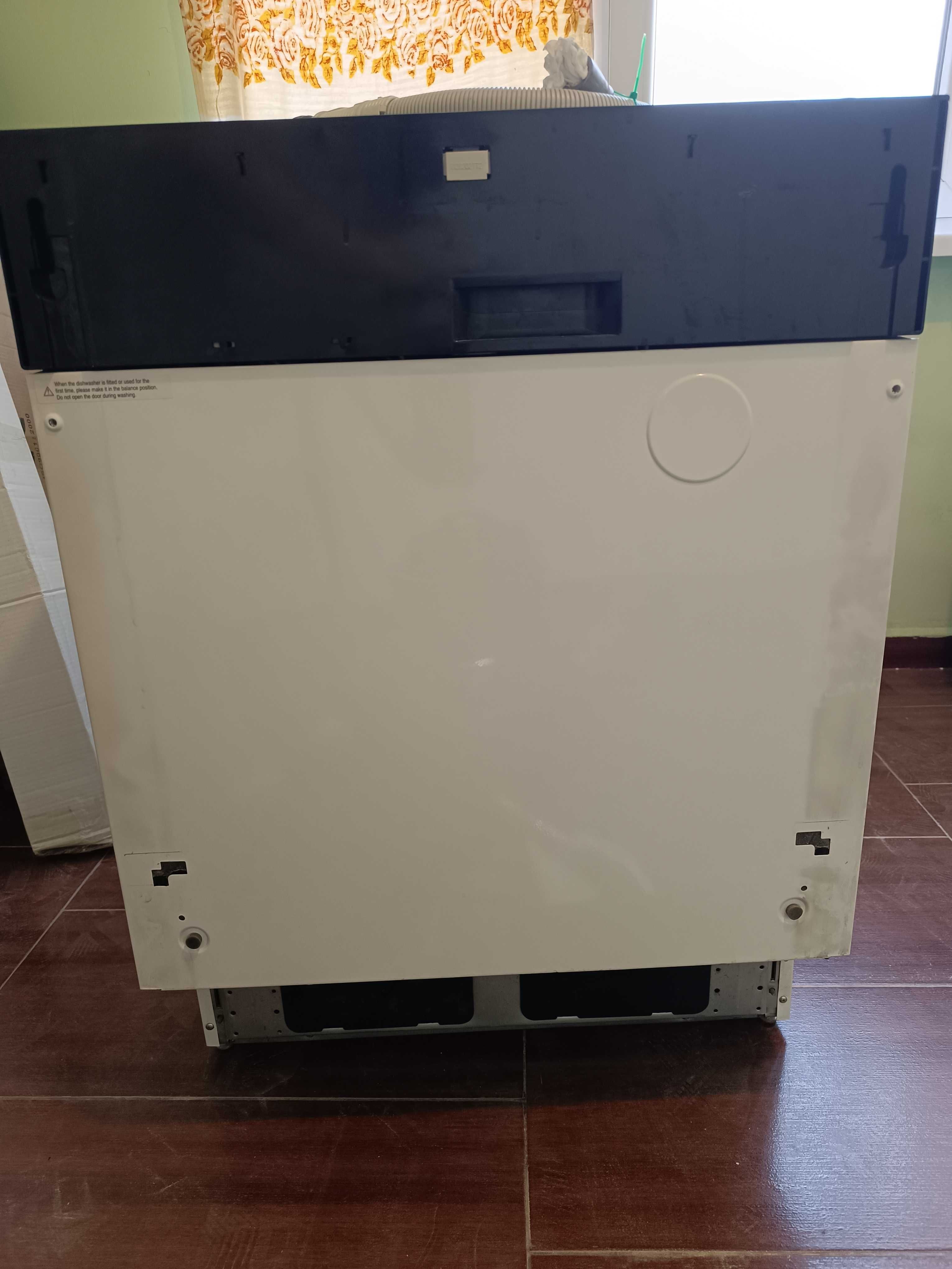 Съдомиялна за вграждане Eurolux DW12-CBE7