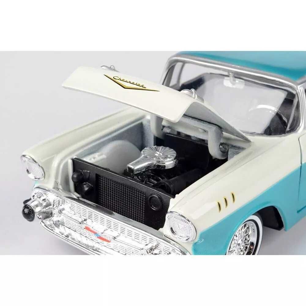 Метална количка кола Шевролет 1:24 Chevrolet 1957 Chevy Bel Air