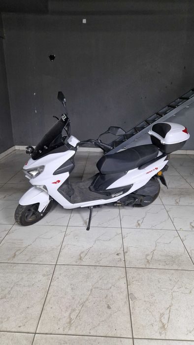 Скутер tiger 150