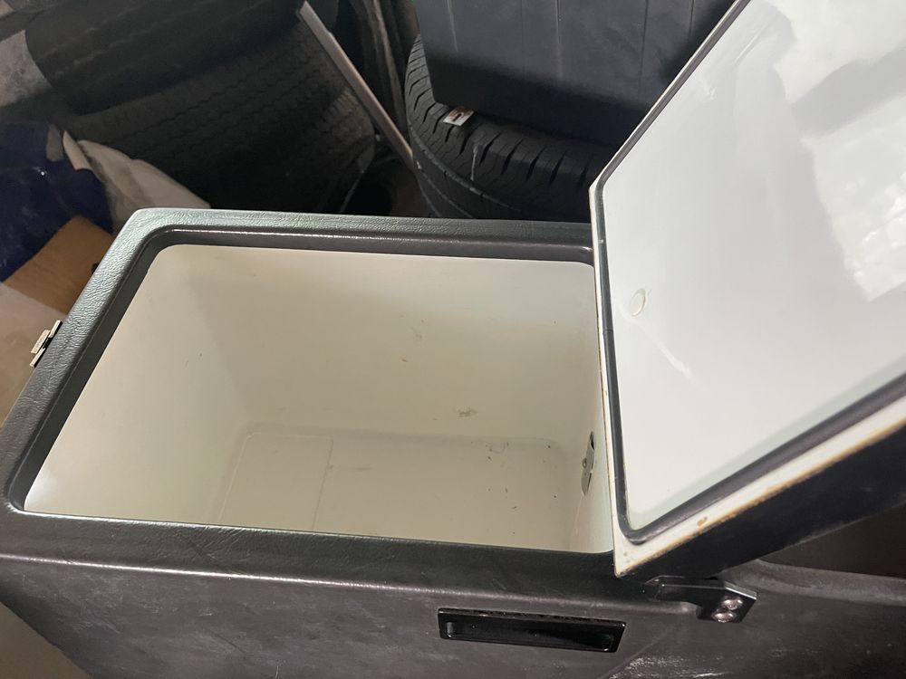 Frigider congelator auto,rulota,camper,camion 24V