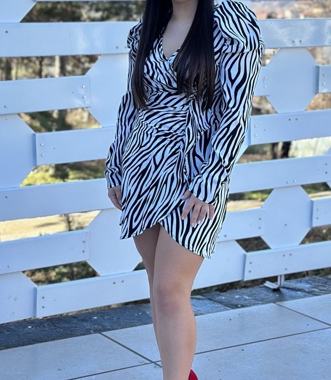 Дамска рокля тип зебра