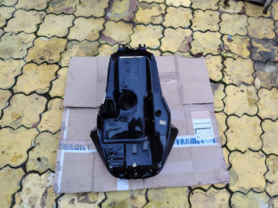 Rezervor Aprilia Rs, Derbi Gpr