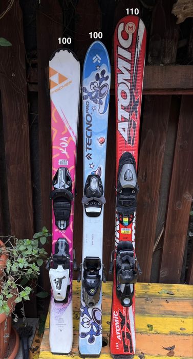 De vânzare schiuri și snowboard!