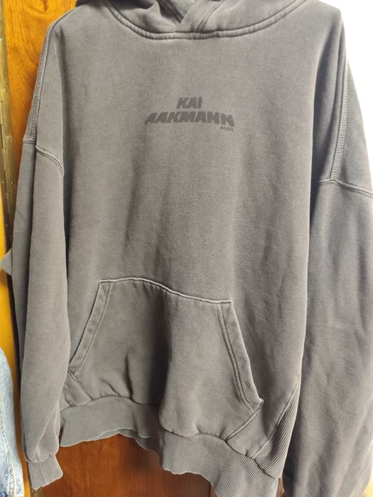 Худи серого цвета