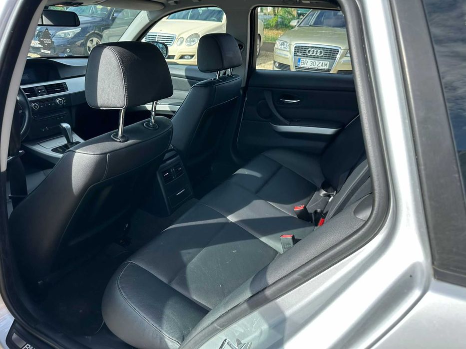 De vânzare Bmw 320 facelift din 2009