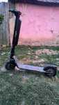 Vând trotinete electrice