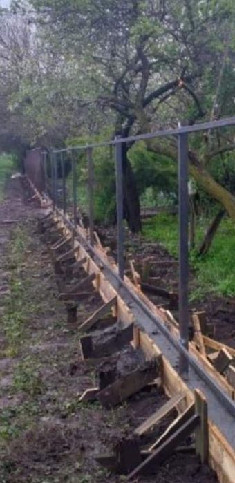 Meșter la garduri cu experiență în domeniul de peste 15 ani în constru