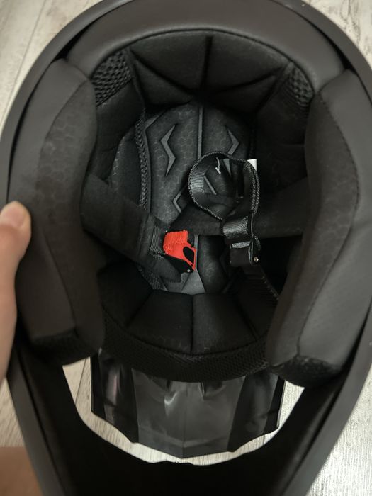 Vand casca full face pret negociabil