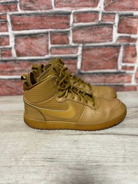 Ghete barbati Nike Court Borough Mid Winter AA0547-300 culoare mustar