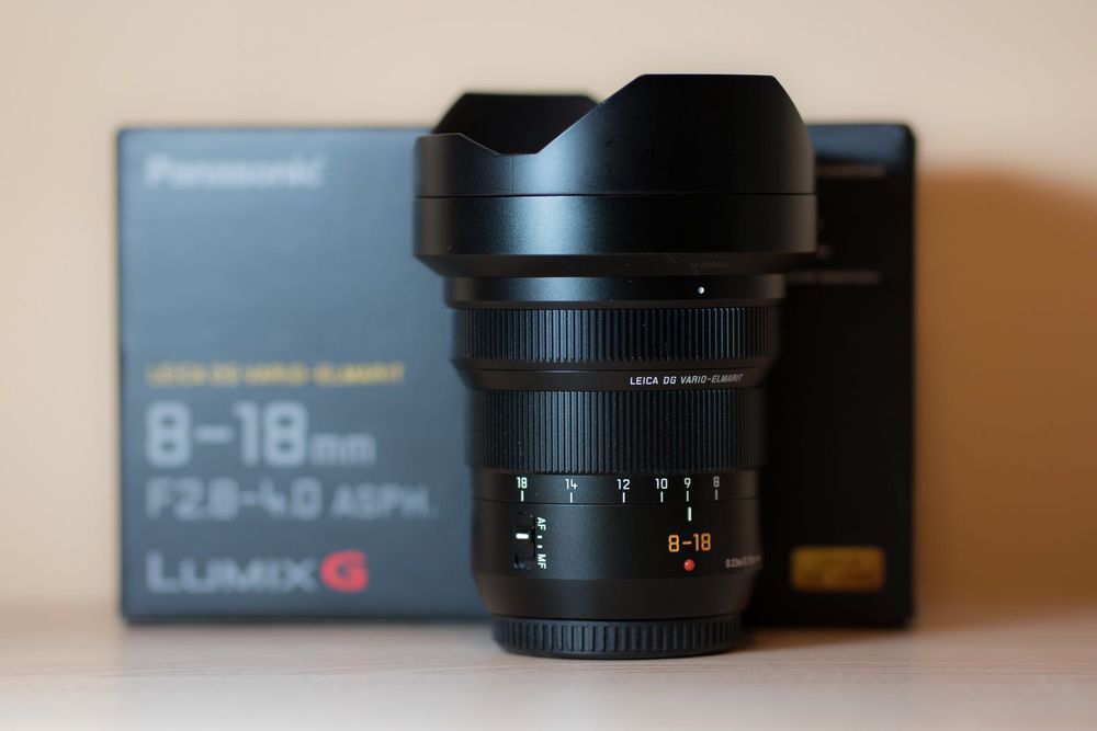 Obiectiv Panasonic Leica 8-18mm f/2.8-4.0 (MFT) - Stare Perfectă